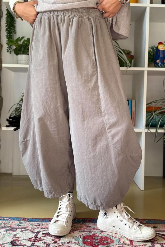 Bateau Needlecord 7/8 Barrel Culotte Pant Mocha